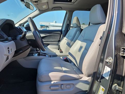 Used 2019 Honda Ridgeline RTL image 25