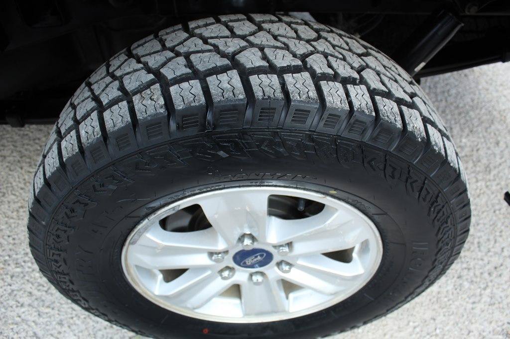Used 2018 Ford F150 XL w/ XL Power Equipment Group AWD/4WD image 10