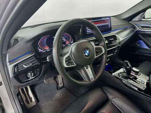 Used 2021 BMW M550i xDrive AWD/4WD image 14