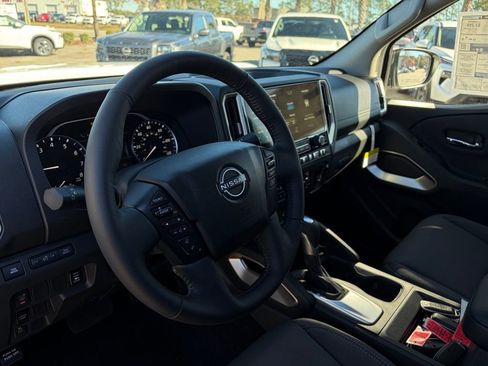 New 2026 Nissan Frontier SV w/ SV Convenience Package RWD image 14