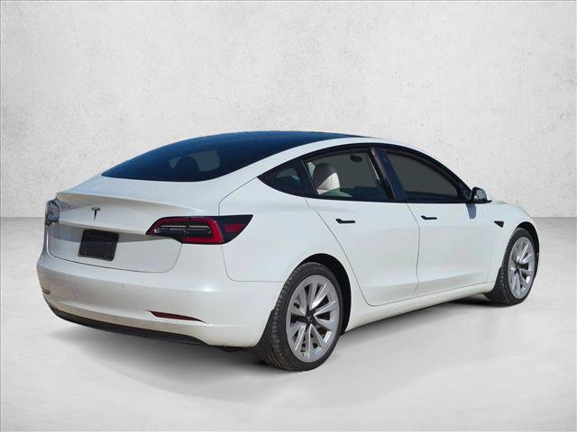 Used 2021 Tesla Model 3 Standard Range Plus RWD image 5