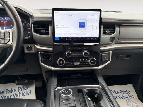 Used 2024 Ford Expedition Max XLT AWD/4WD image 11