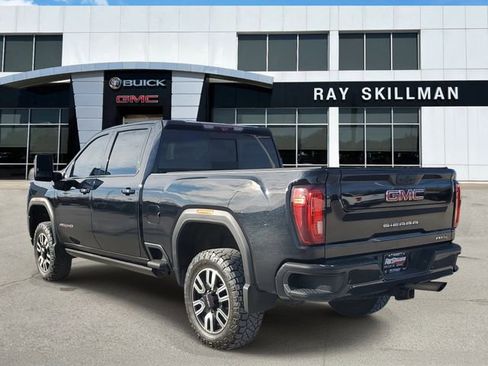 Used 2021 GMC Sierra 2500 AT4 w/ AT4 Premium Plus Package image 4
