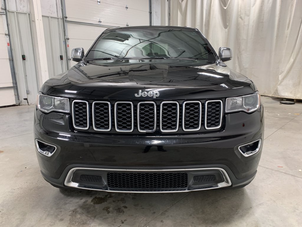 Used 2021 Jeep Grand Cherokee Limited w/ Luxury Group II AWD/4WD image 14