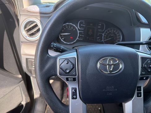 Used 2018 Toyota Tundra SR5 RWD image 5