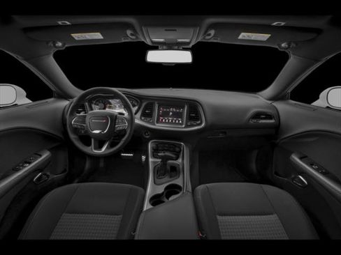 Certified 2021 Dodge Challenger R/T w/ Driver Convenience Group image 5