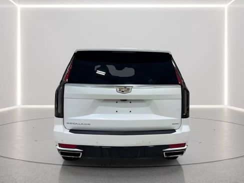 Used 2024 Cadillac Escalade Premium Luxury w/ LPO, Floor Liner Package AWD/4WD image 34