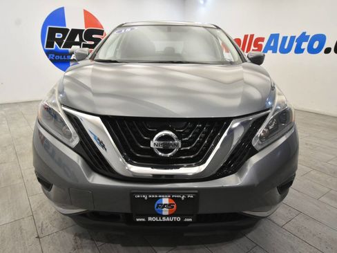 Used 2018 Nissan Murano S image 8