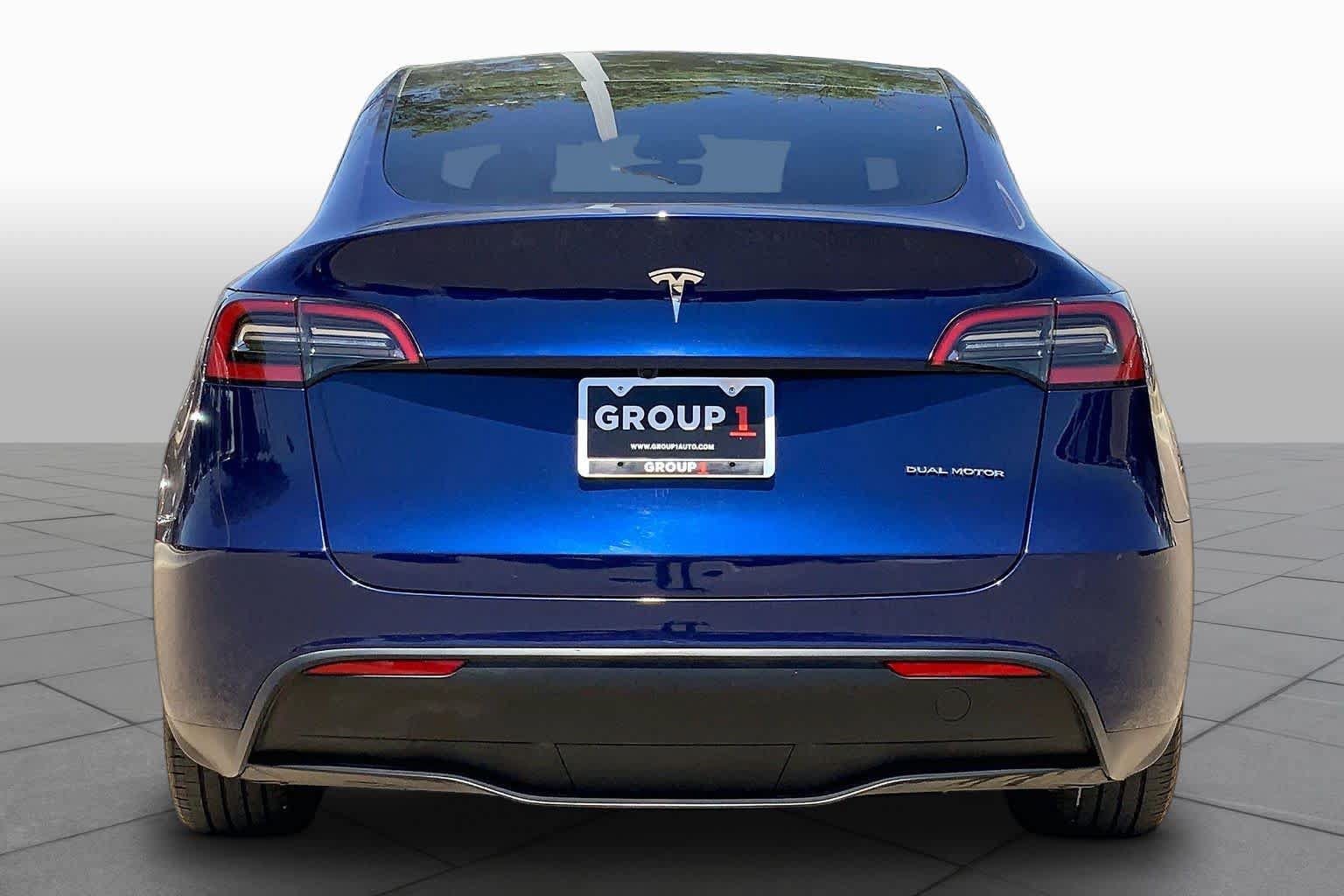 Used 2023 Tesla Model Y Long Range AWD/4WD image 7