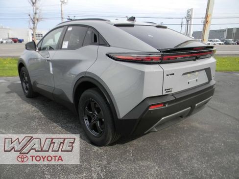New 2026 Toyota C-HR AWD/4WD image 4