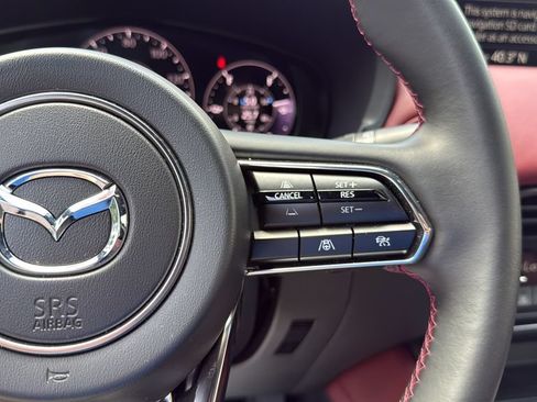 Certified 2025 MAZDA CX-70 Plug-In Hybrid w/ Premium Plus AWD/4WD image 27