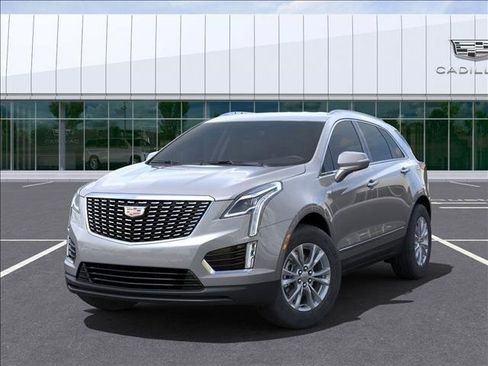 New 2025 Cadillac XT5 Luxury image 6