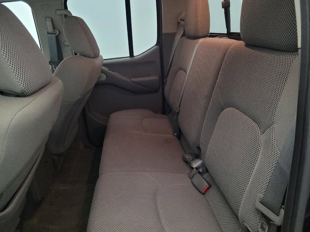 Used 2017 Nissan Frontier SV AWD/4WD image 18