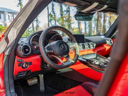 Used 2016 Mercedes-Benz AMG GT S image 20