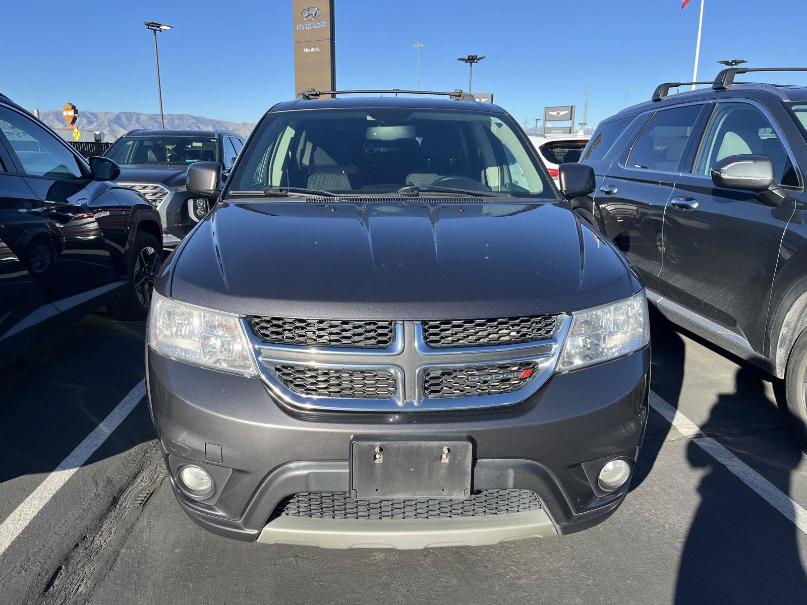 Used 2014 Dodge Journey SXT w/ Flexible Seating Group FWD image 2