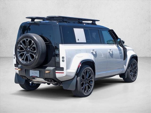 New 2026 Land Rover Defender 110 OCTA AWD/4WD image 2