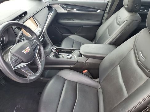 Used 2023 Cadillac XT5 Premium Luxury w/ LPO, Floor Liner Package image 5
