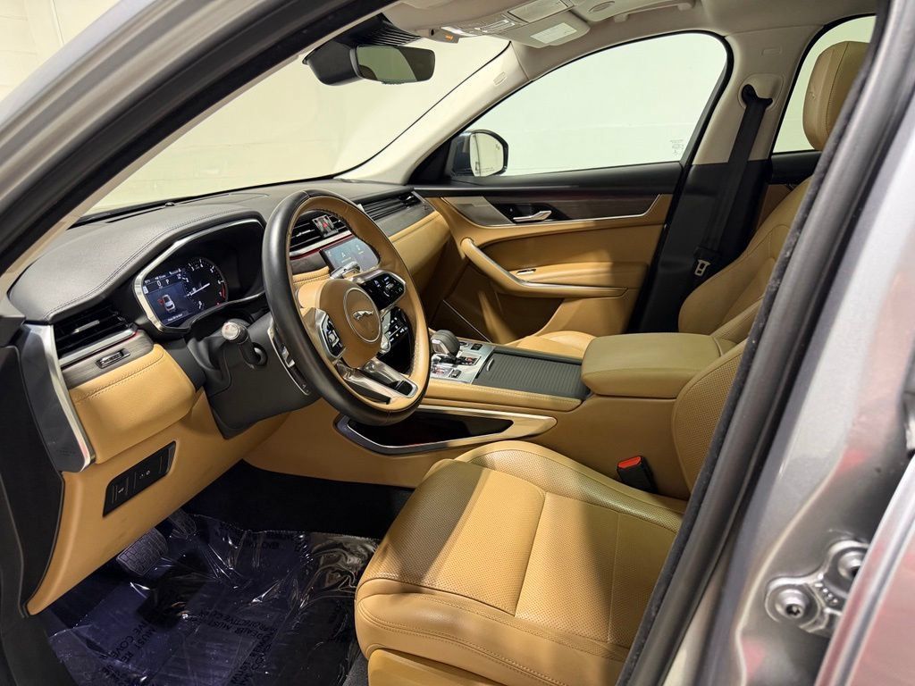 Used 2021 Jaguar F-PACE S AWD/4WD image 13