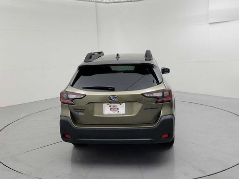 Certified 2025 Subaru Outback Onyx Edition AWD/4WD image 9