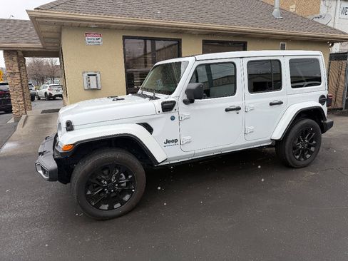 Used 2025 Jeep Wrangler Sahara w/ Safety Group image 2