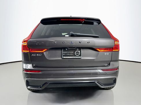 Certified 2024 Volvo XC60 B5 Plus image 7