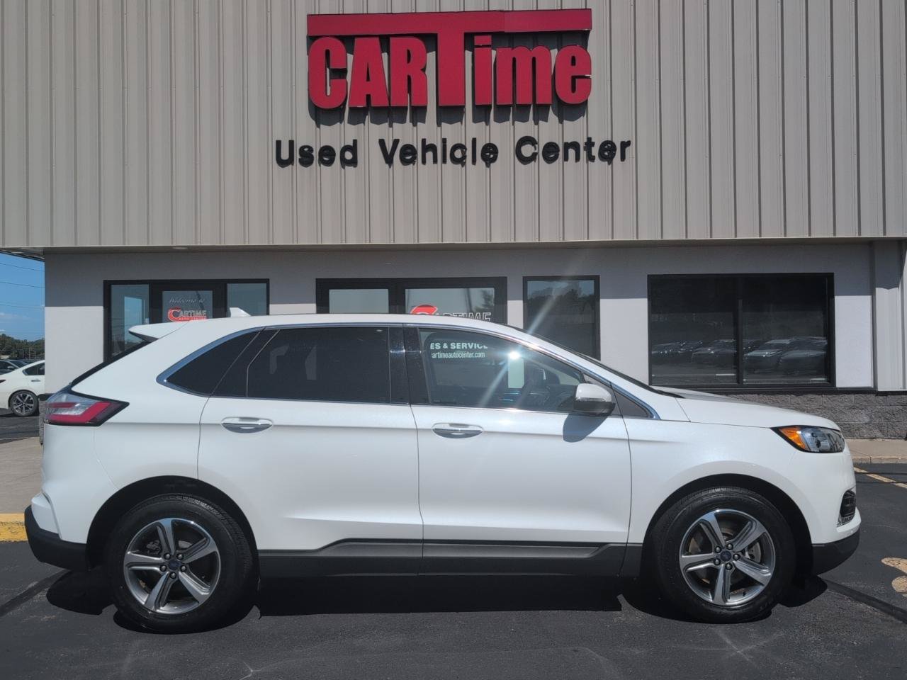 Used 2020 Ford Edge Titanium w/ Cargo Accessory Package AWD/4WD image 1
