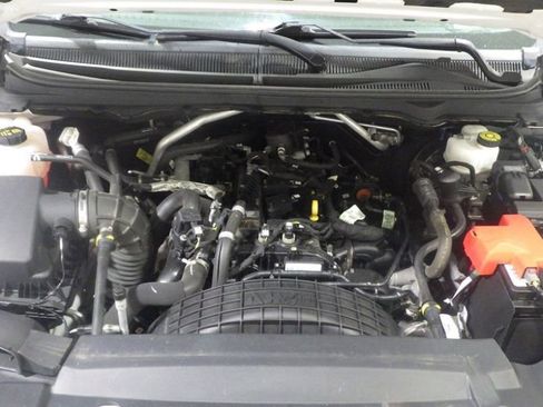 Used 2019 Ford Ranger XLT w/ Equipment Group 302A Luxury image 10