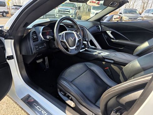 Used 2014 Chevrolet Corvette Stingray Convertible w/ 2LT Preferred Equipment Group image 31