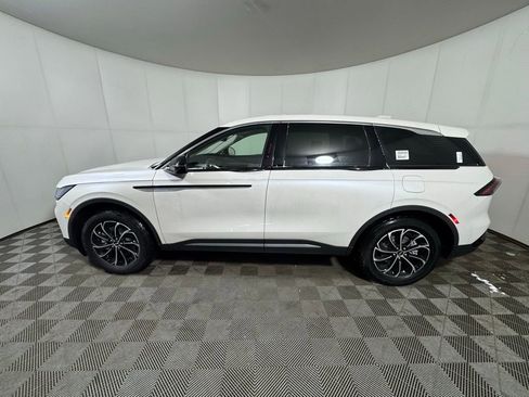 New 2026 Lincoln Nautilus Premier w/ Equipment Group 102A image 2