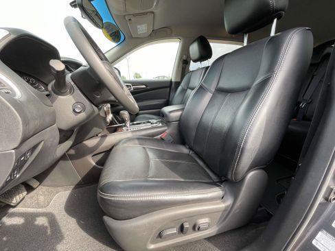 Used 2014 Nissan Pathfinder Platinum AWD/4WD image 18