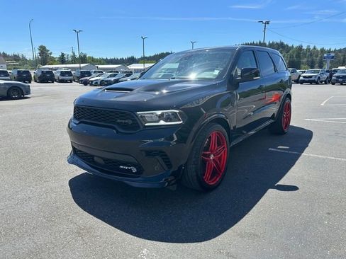 Used 2021 Dodge Durango SRT Hellcat w/ SRT Interior Appearance Group AWD/4WD image 6