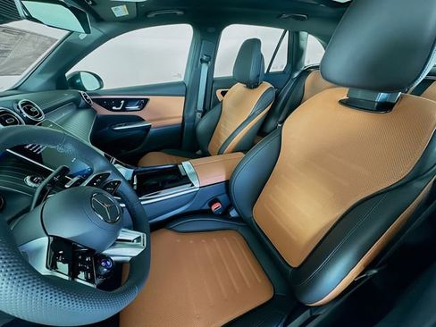 New 2026 Mercedes-Benz GLC 43 AMG 4MATIC image 21