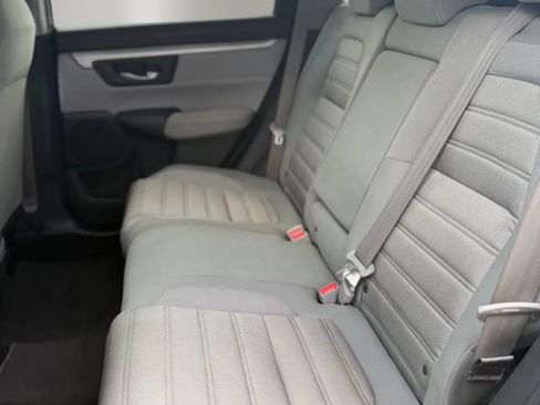 Used 2017 Honda CR-V LX image 18
