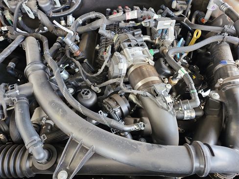 Used 2023 Ford Bronco Badlands AWD/4WD image 15
