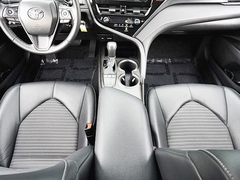 Used 2023 Toyota Camry SE FWD image 19