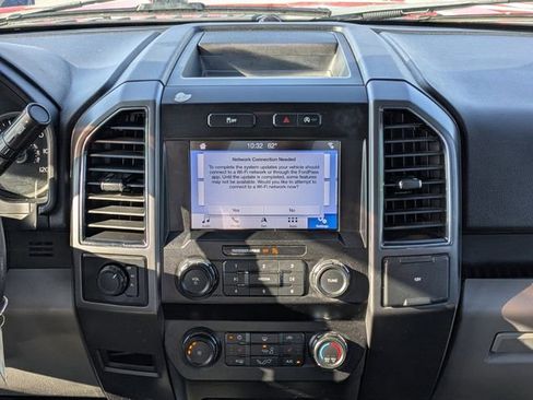 Used 2019 Ford F150 XLT w/ Equipment Group 302A Luxury image 16