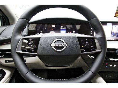 New 2026 Nissan Murano SL image 11