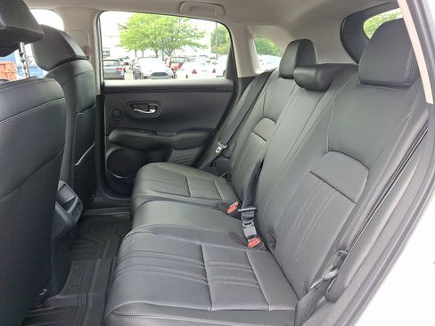 New 2026 Honda HR-V EX-L image 5