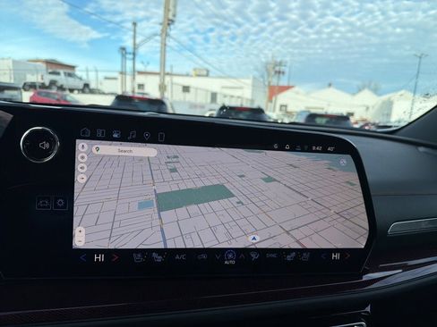 New 2026 Chevrolet Traverse RS image 30