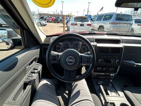 Used 2011 Jeep Liberty Sport w/ Popular Equipment Group image 27