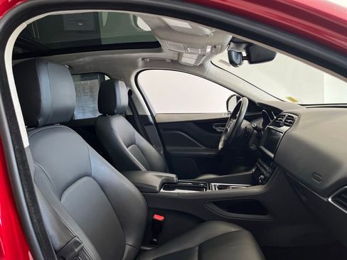 Used 2020 Jaguar F-PACE Premium AWD/4WD image 36