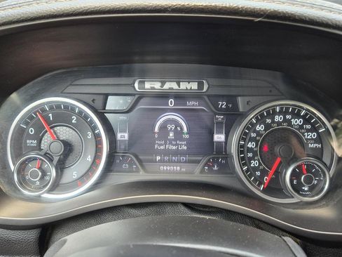 Used 2022 RAM 2500 Laramie AWD/4WD image 22
