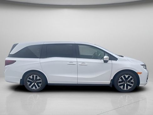Used 2025 Honda Odyssey EX-L image 6