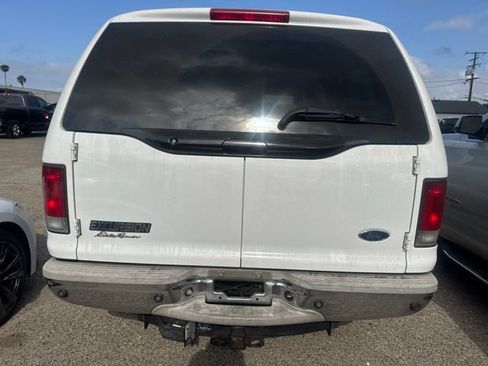 Used 2005 Ford Excursion Eddie Bauer RWD image 5