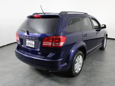 Used 2018 Dodge Journey SE image 14