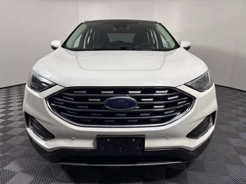 Used 2022 Ford Edge Titanium w/ Class II Trailer Tow Package image 13