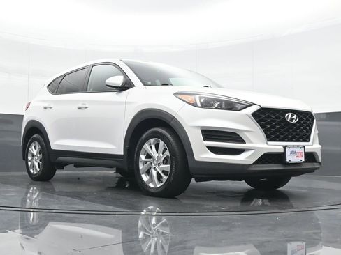 Used 2021 Hyundai Tucson SE image 23