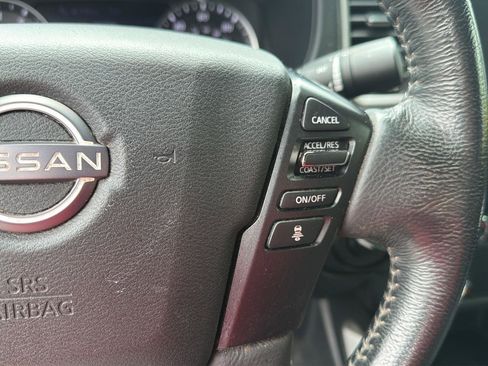 Used 2022 Nissan Frontier SV AWD/4WD image 20