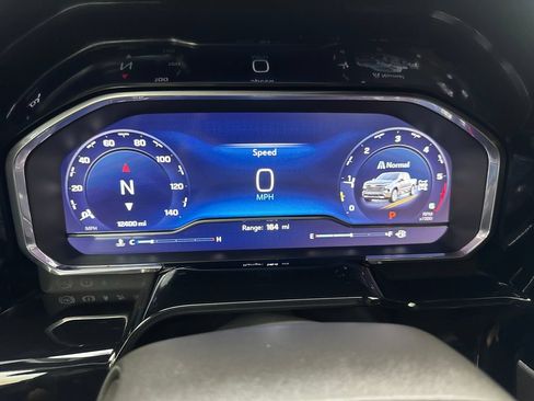 Used 2023 Chevrolet Silverado 1500 High Country w/ Technology Package AWD/4WD image 60