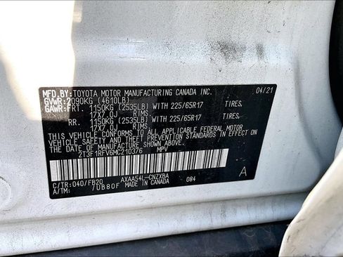 Used 2021 Toyota RAV4 LE w/ Carpet Mat Package (TMS) AWD/4WD image 9